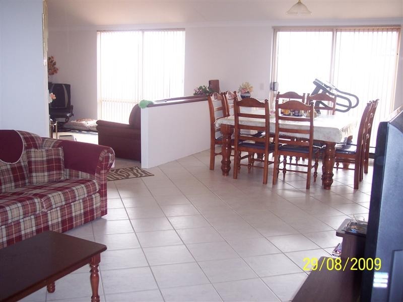 38 Nottingham Gardens, Ballajura WA 6066