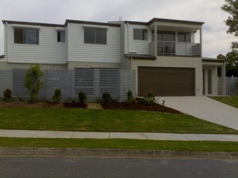 42 Careel Close, Helensvale QLD 4212