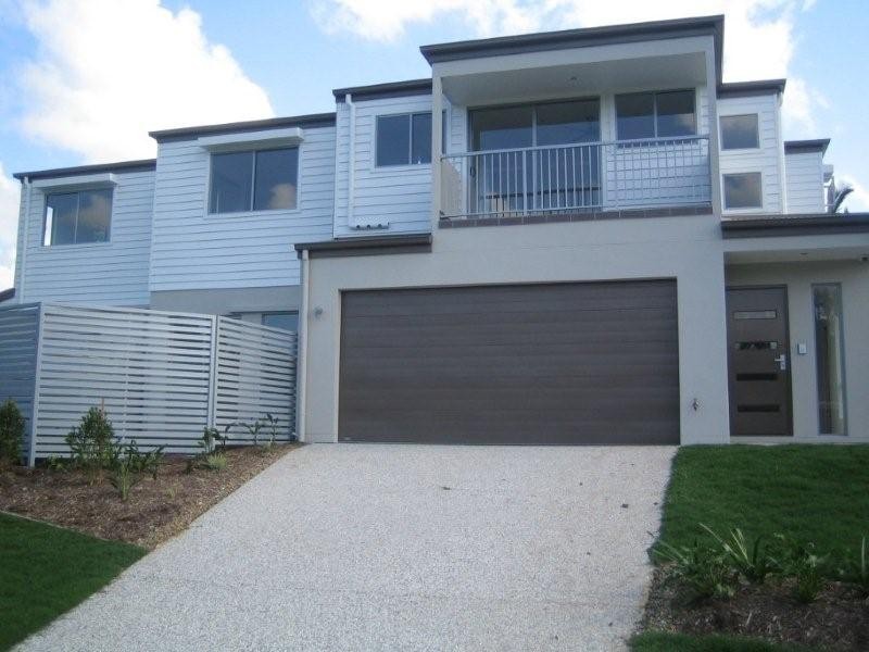 42 Careel Close, Helensvale QLD 4212