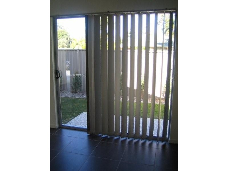 42 Careel Close, Helensvale QLD 4212