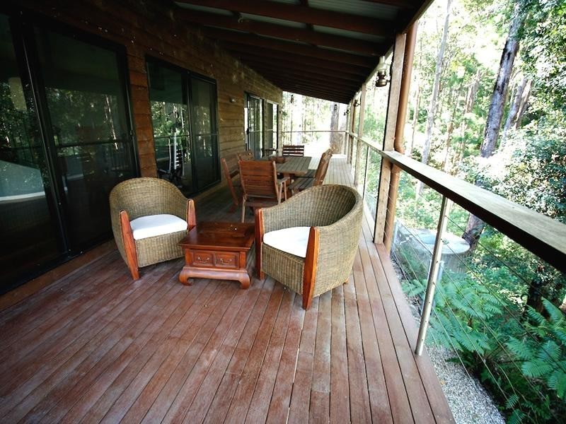 131 Waters Road, Bonogin QLD 4213