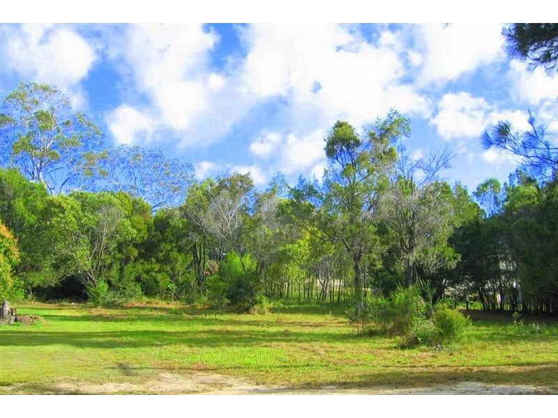 21 Florence Street, Macleay Island QLD 4184