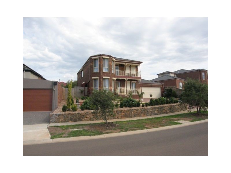 2 Honeyeater Court, Tarneit VIC 3029