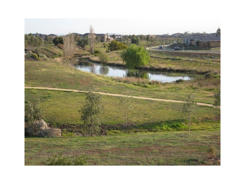 2 Honeyeater Court, Tarneit VIC 3029