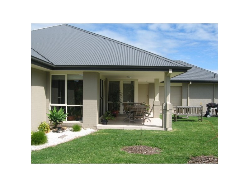 37 Andrews Way, Coolangatta NSW 2535