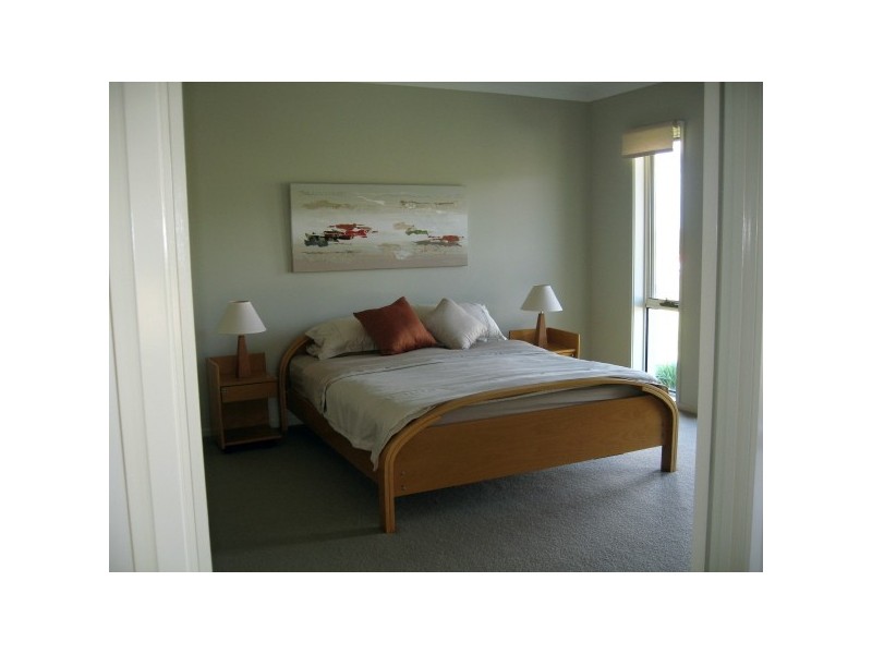 37 Andrews Way, Coolangatta NSW 2535