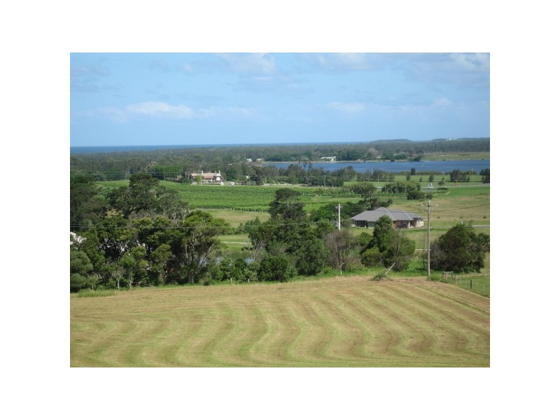 37 Andrews Way, Coolangatta NSW 2535