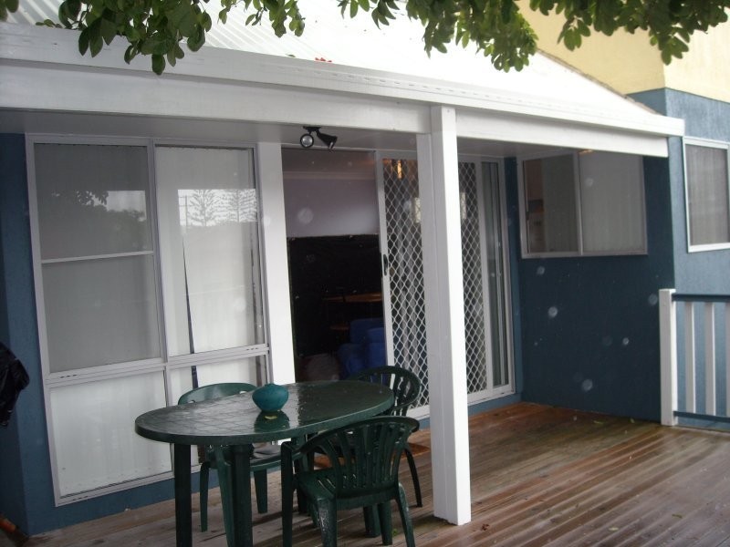 2/23 Wharf Street, Woolgoolga NSW 2456