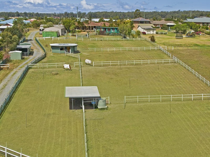 34 Belair Drive, Yatala QLD 4207