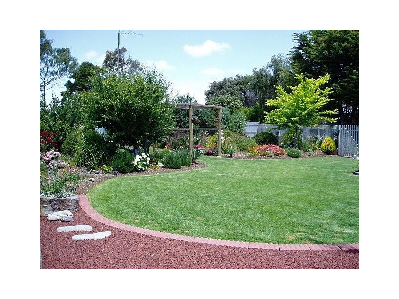 12-16 Railway Terrace West Street, Tantanoola SA 5280