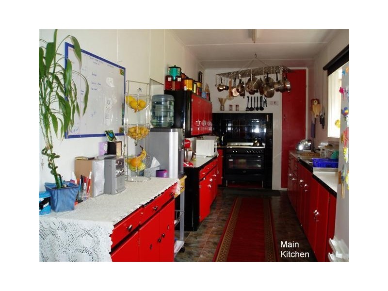 12-16 Railway Terrace West Street, Tantanoola SA 5280