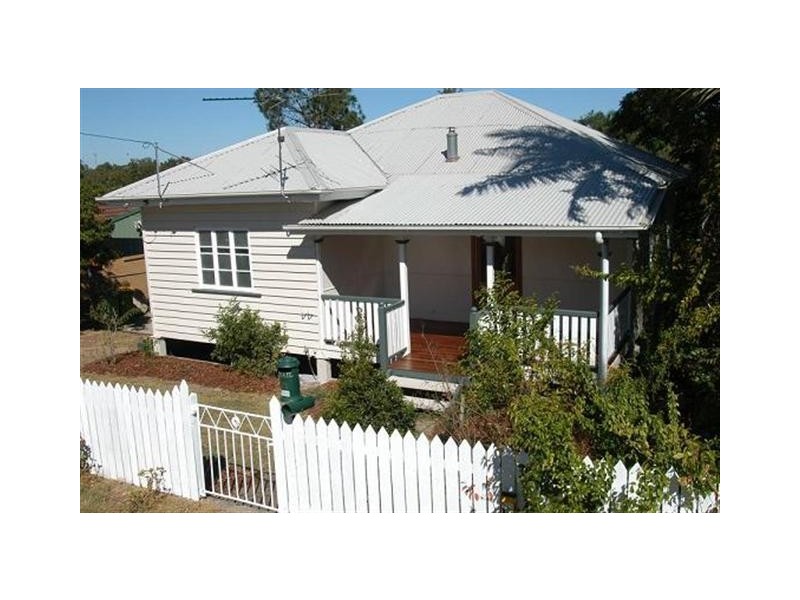 11 Bremer, Churchill QLD 4305