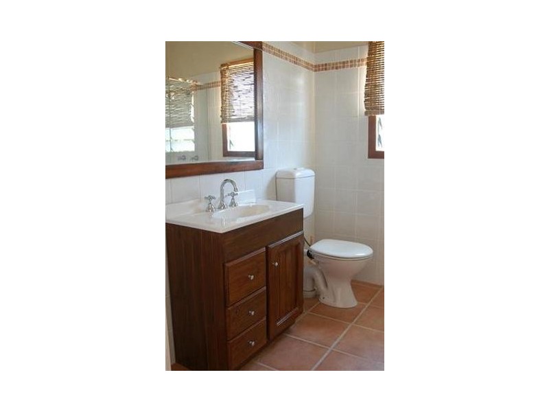 11 Bremer, Churchill QLD 4305