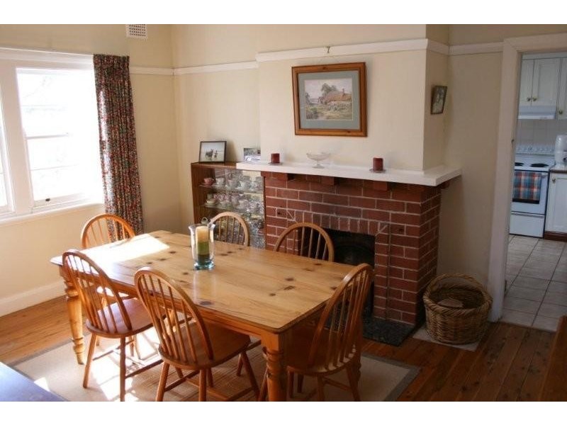 24 Levien Avenue, Tamworth NSW 2340