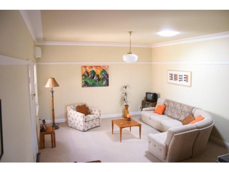 24 Levien Avenue, Tamworth NSW 2340