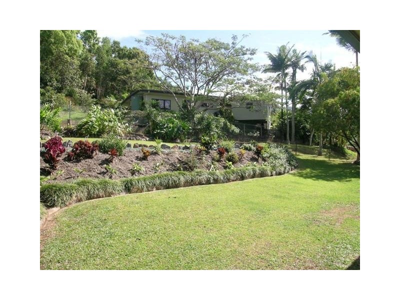 75 Sydney Street, Bayview Heights QLD 4868