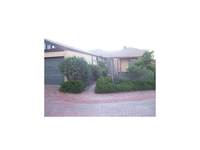 41/10 Village Avenue, Taylors Lakes VIC 3038