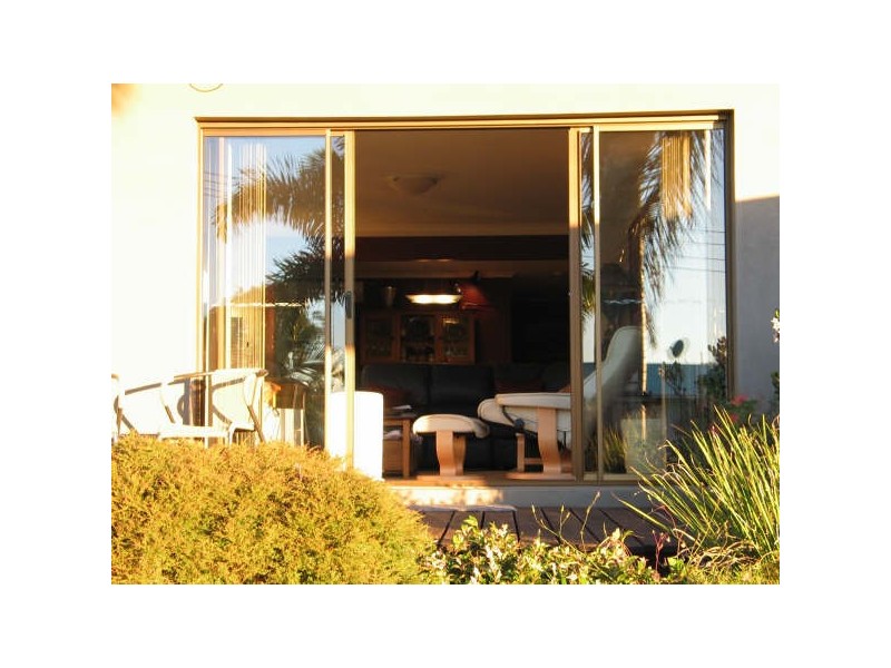 11 Meghan Crescent, Qunaba QLD 4670