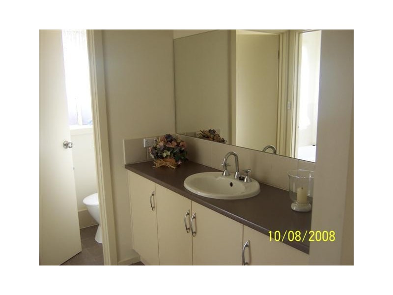 2 Ridge Place, Aberfoyle Park SA 5159