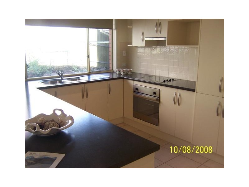 2 Ridge Place, Aberfoyle Park SA 5159