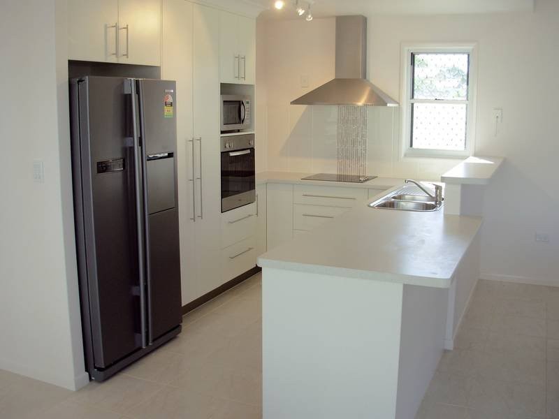 1/11 Oak Street, Woodgate QLD 4660