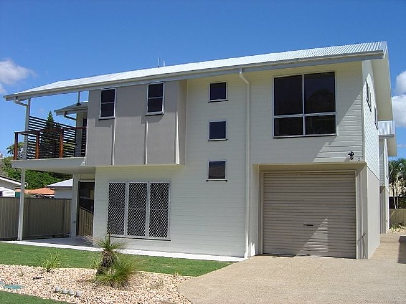 1/11 Oak Street, Woodgate QLD 4660