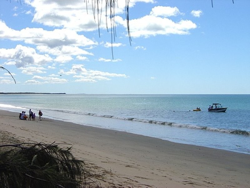 1/11 Oak Street, Woodgate QLD 4660