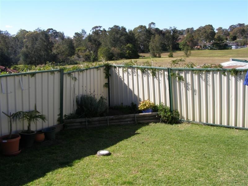 6 Pondee Close, Carey Bay NSW 2283