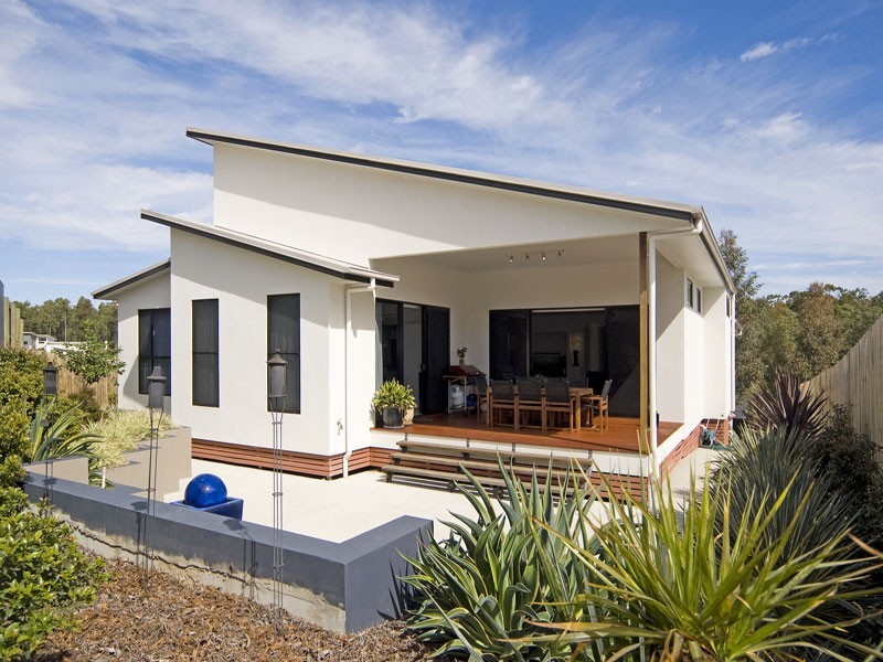 10 Waterhousia Crescent, Brookwater QLD 4300