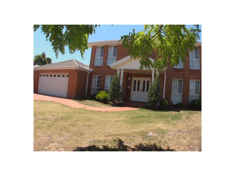 34 Golden Way, Hillside VIC 3037