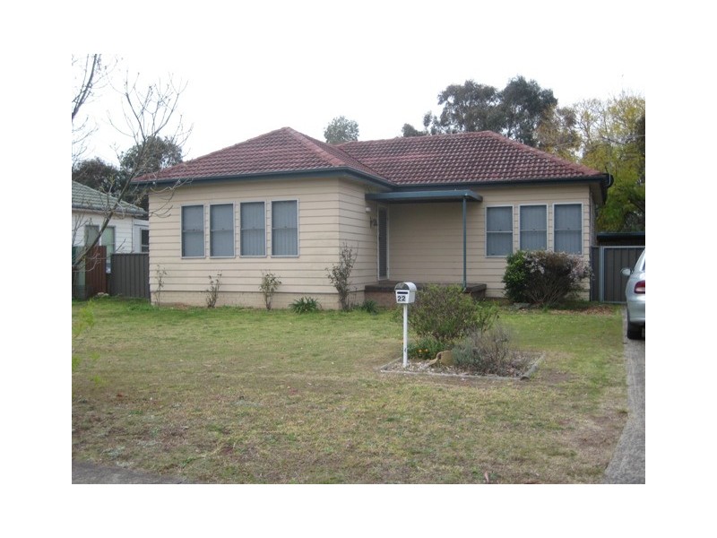 22 Bridges Avenue, Wattle Grove NSW 2173