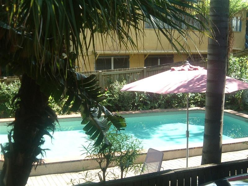 16/256 Kingford Smith Drive, Hamilton QLD 4007