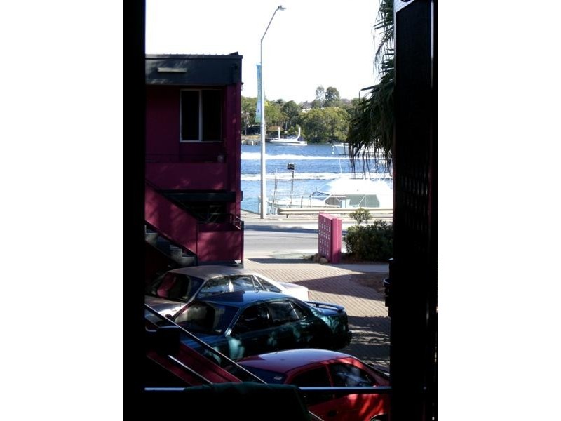 16/256 Kingford Smith Drive, Hamilton QLD 4007