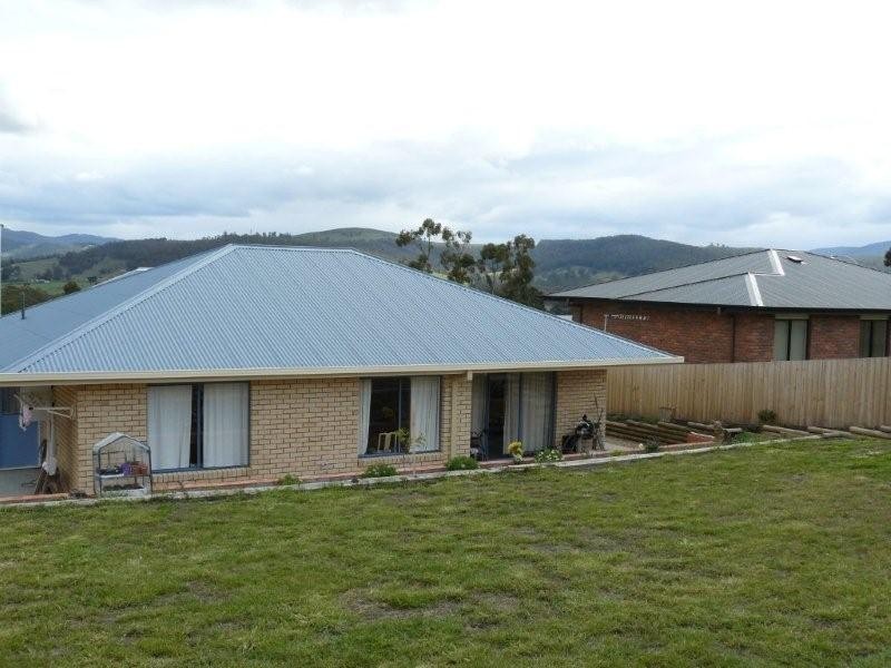 18 Kingfisher Street, Kingston TAS 7050
