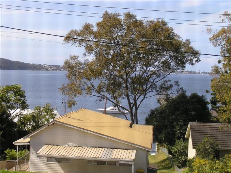 103 Skye Point Road, Coal Point NSW 2283