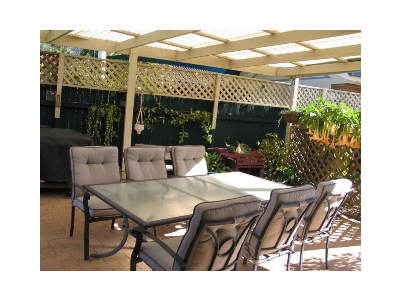 24 Roselands Drive, Coffs Harbour NSW 2450