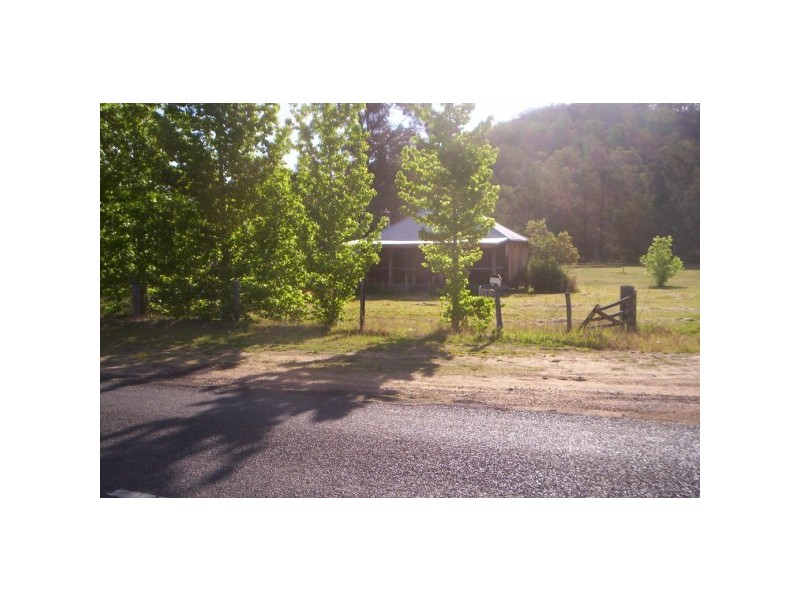 2680 Wollombi Road, Wollombi NSW 2325