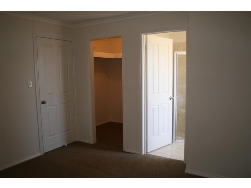 31 The Boulevard, Parafield Gardens SA 5107