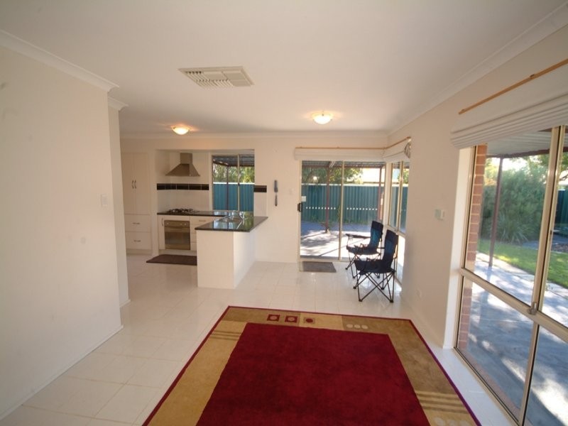 17 Cassilis Court, Greenfields WA 6210