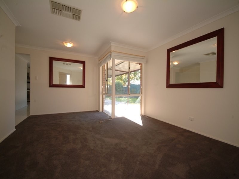 17 Cassilis Court, Greenfields WA 6210