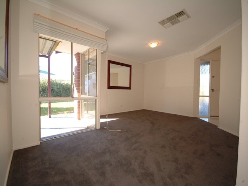17 Cassilis Court, Greenfields WA 6210