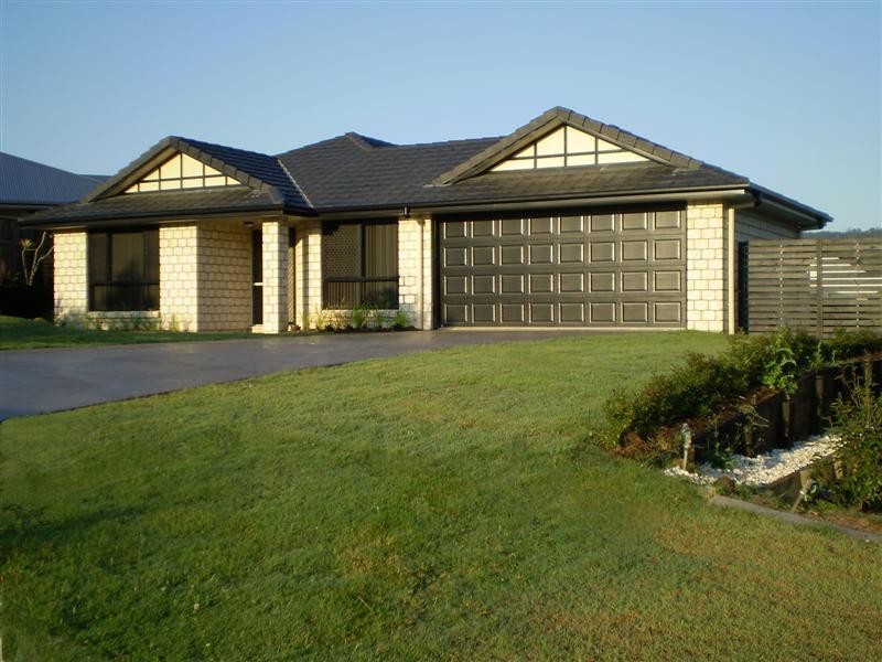 42 Paynters Pocket Avenue, Palmwoods QLD 4555