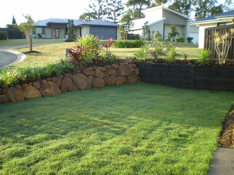 42 Paynters Pocket Avenue, Palmwoods QLD 4555