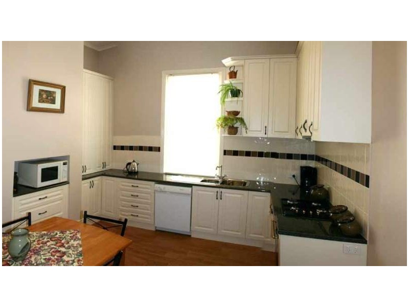 32 Spring Gully Road, Quarry Hill VIC 3550