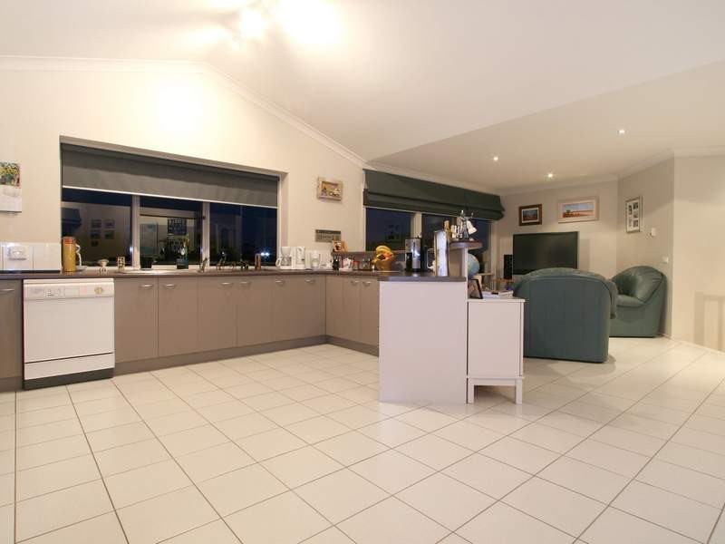 6 Weatherly Court, Rye VIC 3941