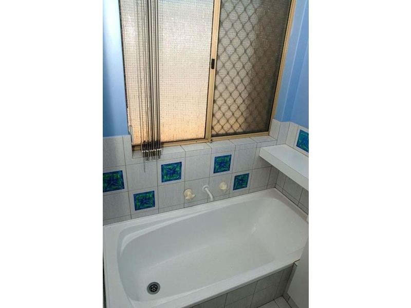 6 Palmerston Street, St James WA 6102