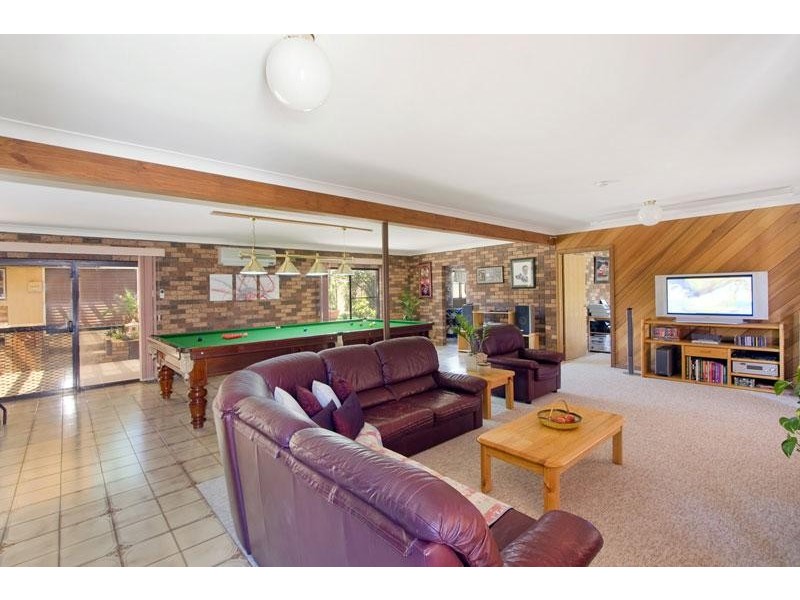 32 Andrew Thompson Drive, Mcgraths Hill NSW 2756