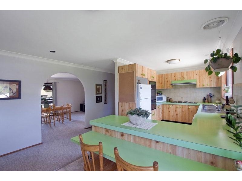 32 Andrew Thompson Drive, Mcgraths Hill NSW 2756