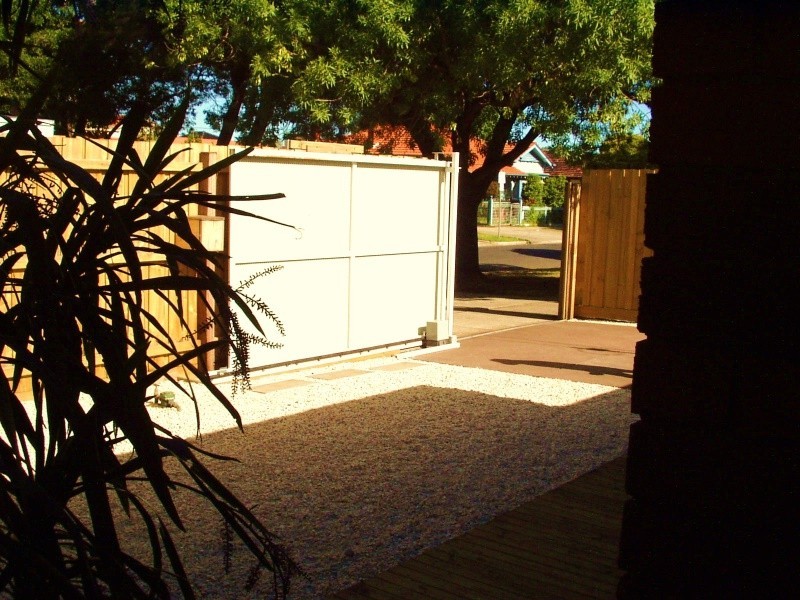 25 Schutt Street, Newport VIC 3015