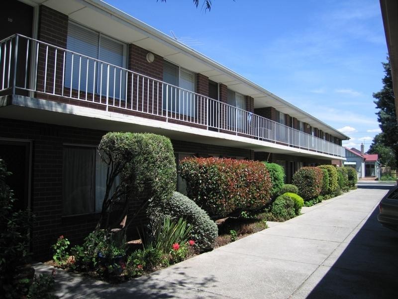 8/24 Margaret Street, Carnegie VIC 3163